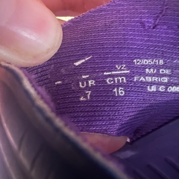 Nike purple water shoes toddler size 9C - Picture 8 of 8